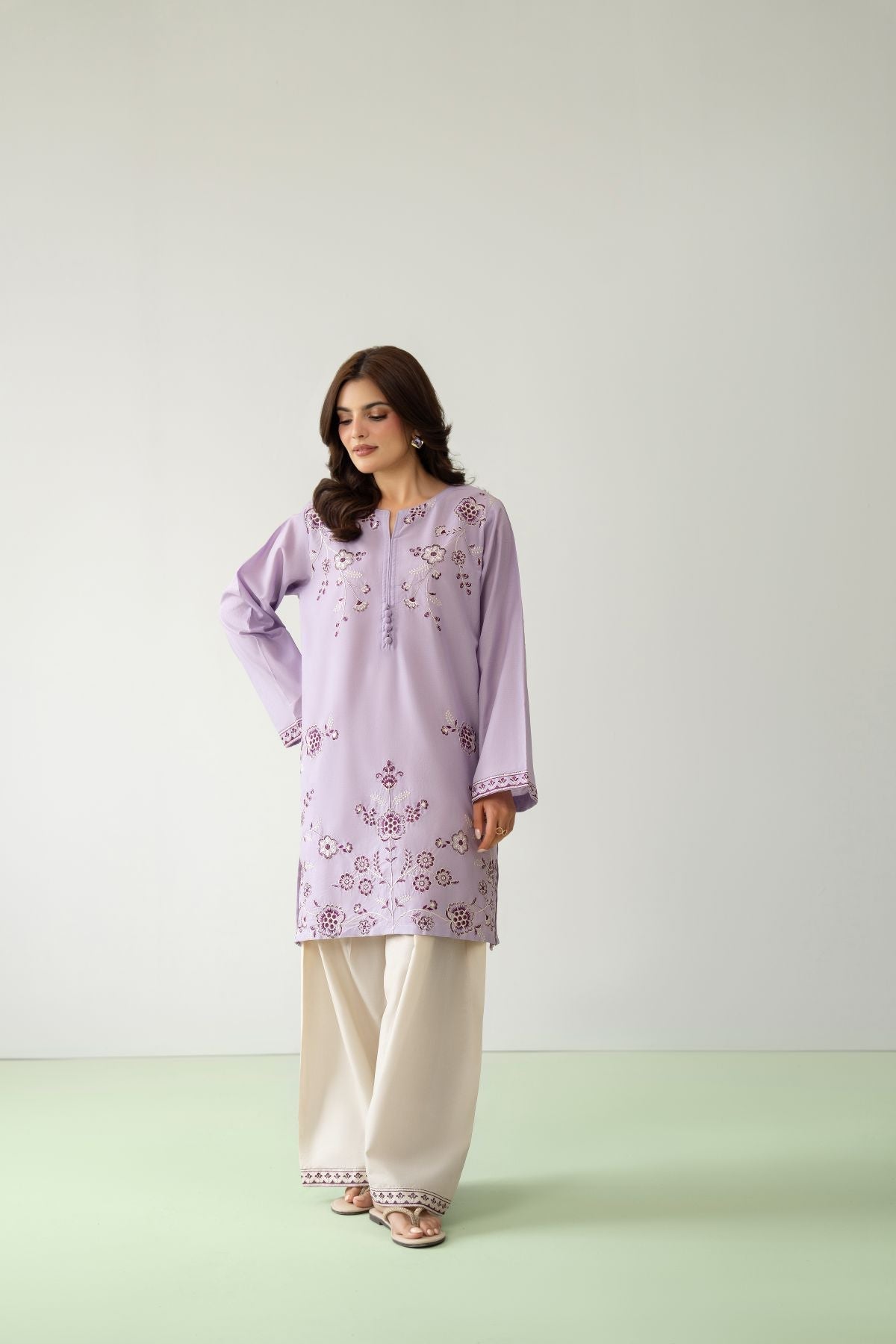Alina 2PC,