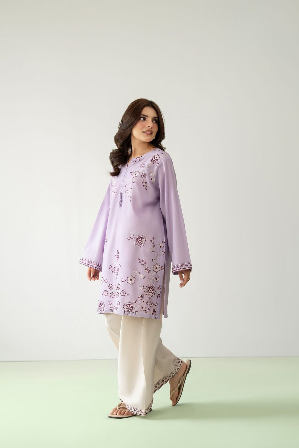 Alina 2PC,