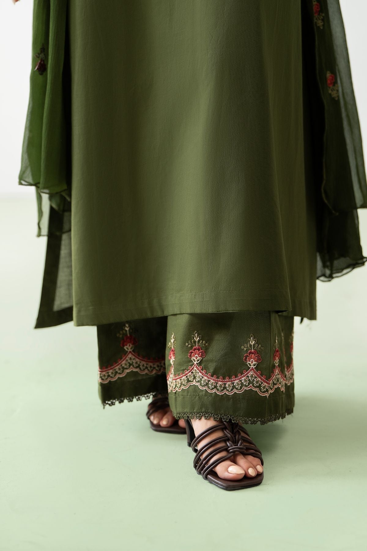 Zareen Olive 3PC