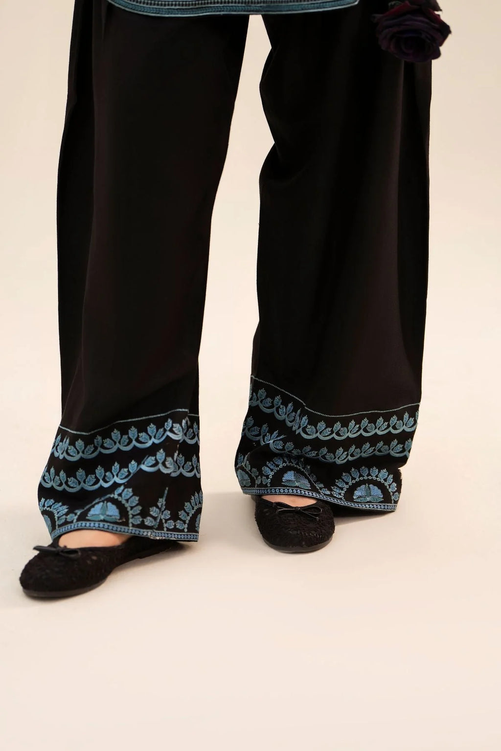 Embroidered Aroosa 2PCS