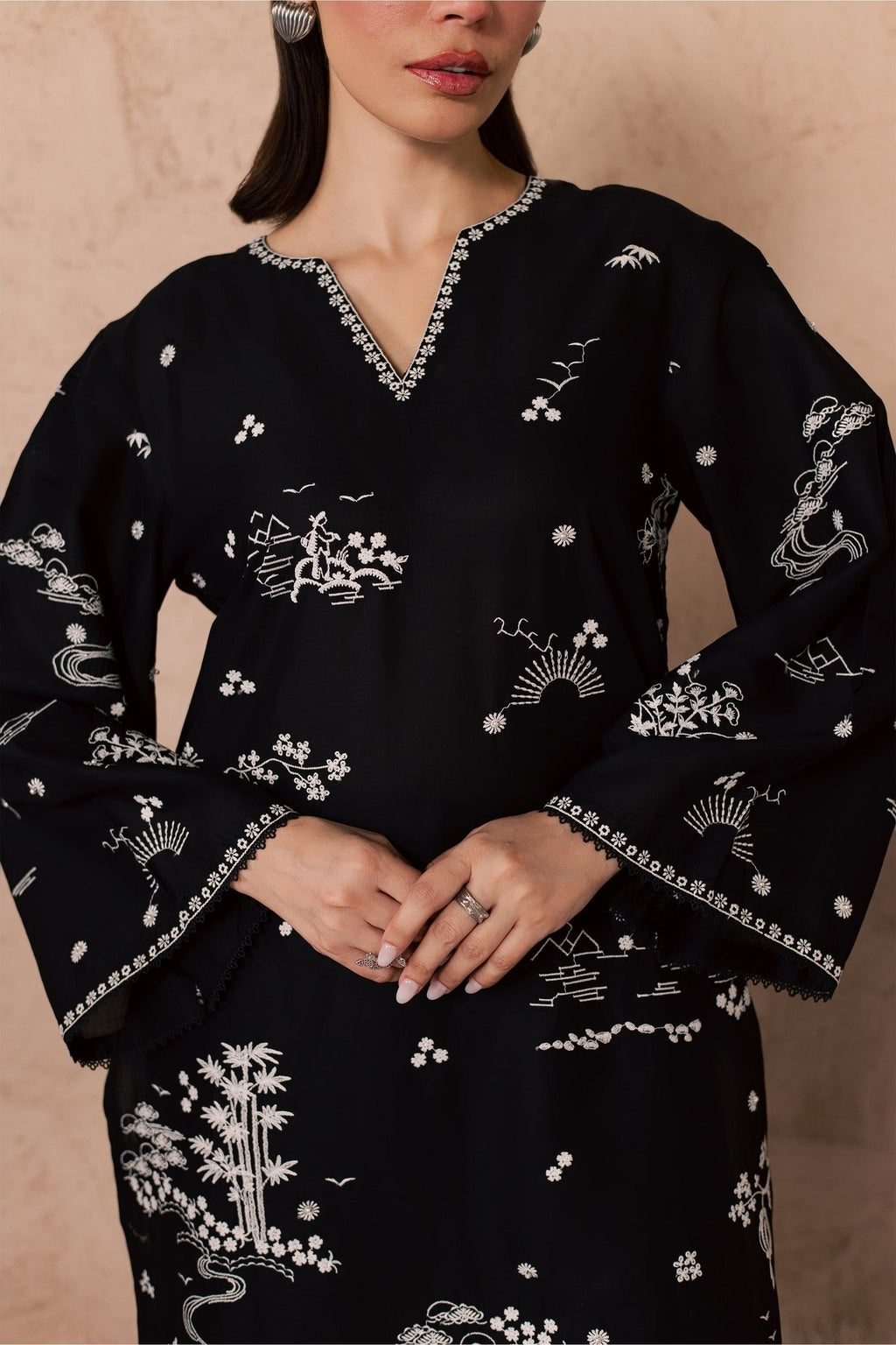 Black Pearl 2PC