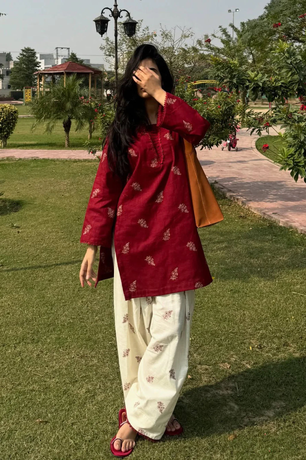 Embroidered Nakhal 2PCS