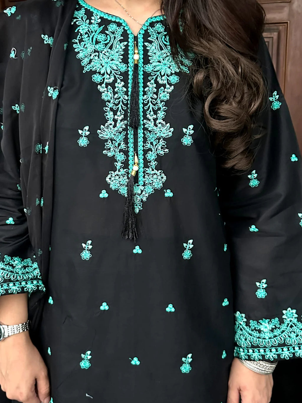 Embroidered Zirwah 3PCS