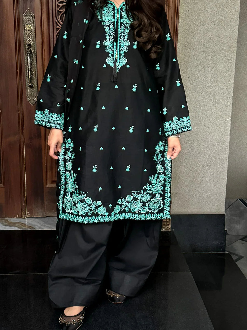 Embroidered Zirwah 3PCS