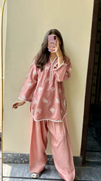 Rosy Bloom 2PC