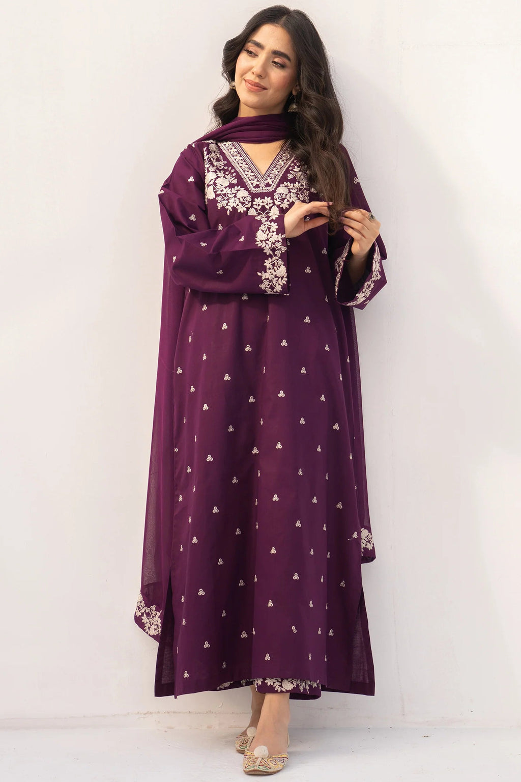 Embroidered areeba 3PCS