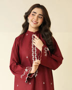 Embroidered Berry 2PCS